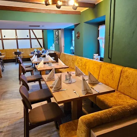 Uebernachten Im Cafe Restaurant Vedder Отель