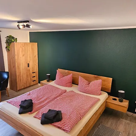 Uebernachten Im Cafe Restaurant Vedder Отель 3*