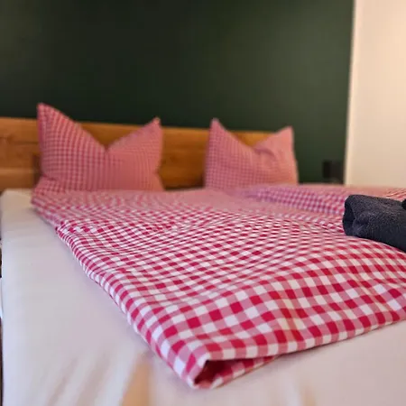 Hotel Uebernachten Im Cafe Restaurant Vedder
