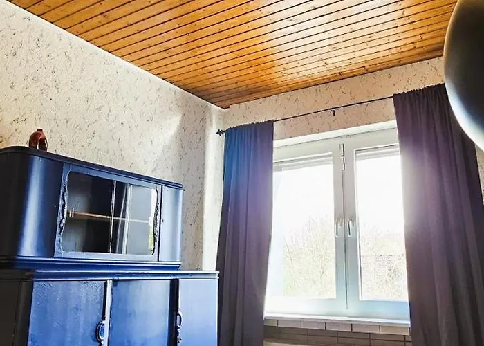 Hotel Uebernachten Im Cafe Restaurant Vedder 3*